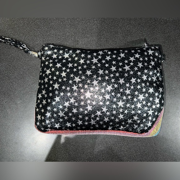 bari lynn Handbags - NWOT Bari Lynn wristlet makeup cosmetics bag pouch wallet rainbow shimmer shiny
